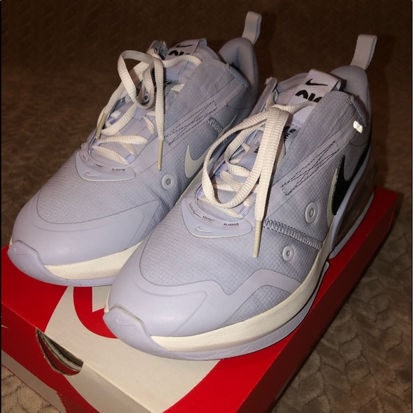 Nike Shoes - Nike Air Max Up W